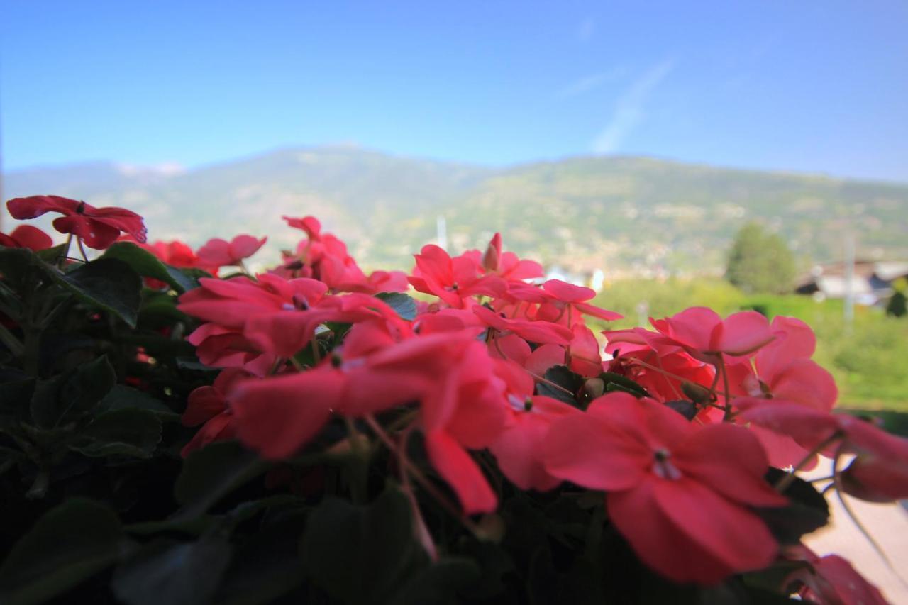 L'Adret Otel Gressan Dış mekan fotoğraf